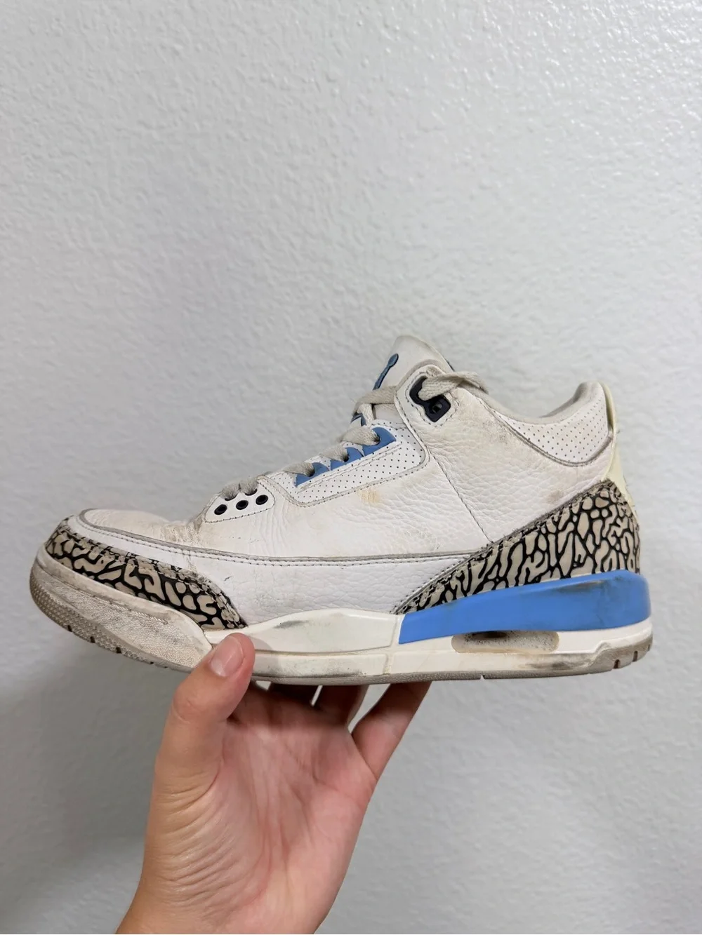 Jordan retro 3 unc